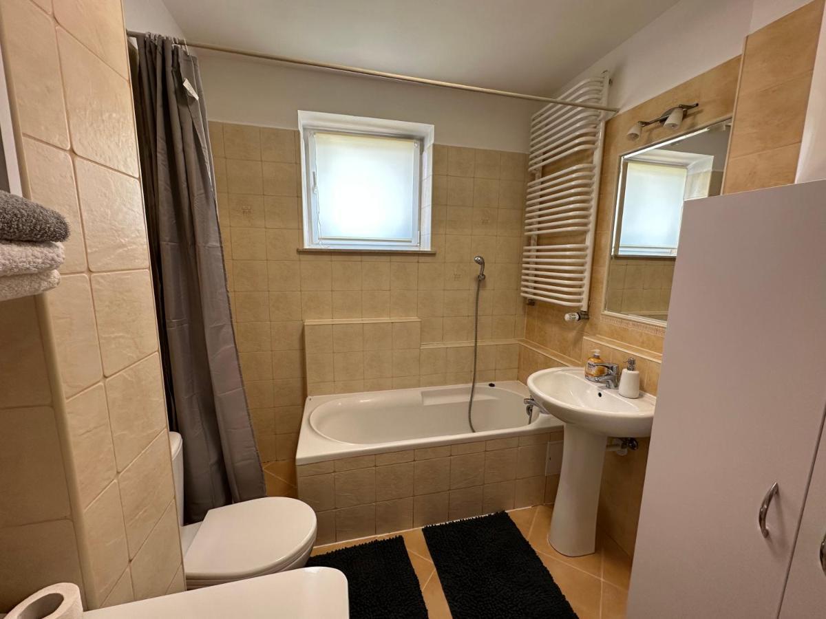 Apartament #Widokowa Fv Parking Balkon Rzeszów Exteriör bild